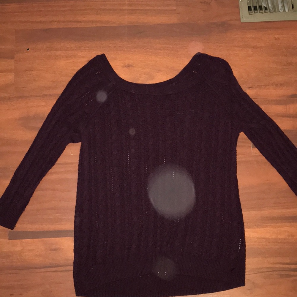 AMERICAN EAGLE SWEATER